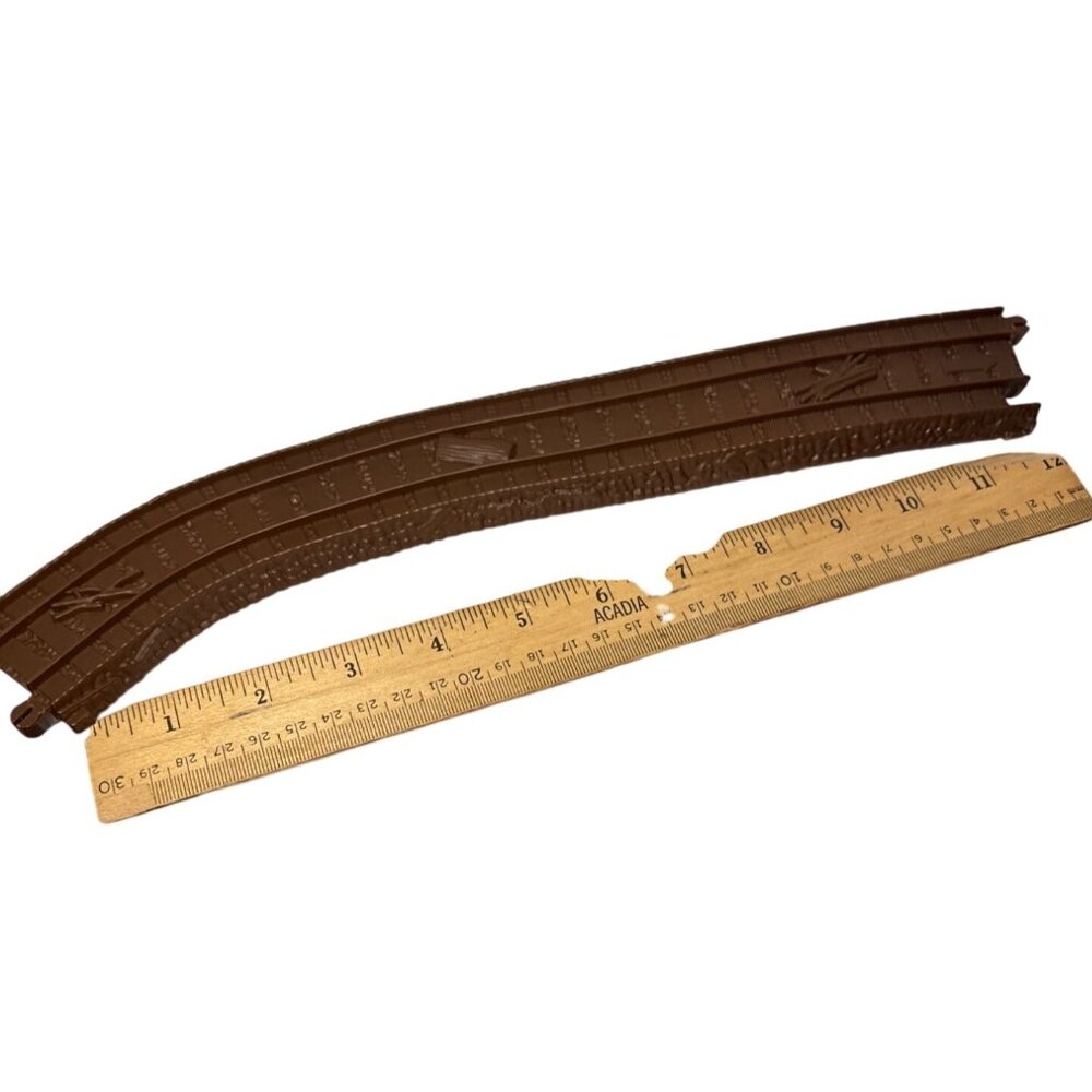 Thomas & Friends Zip Zoom Logging Curved Train Track R9634 Mattel Plastic Brown